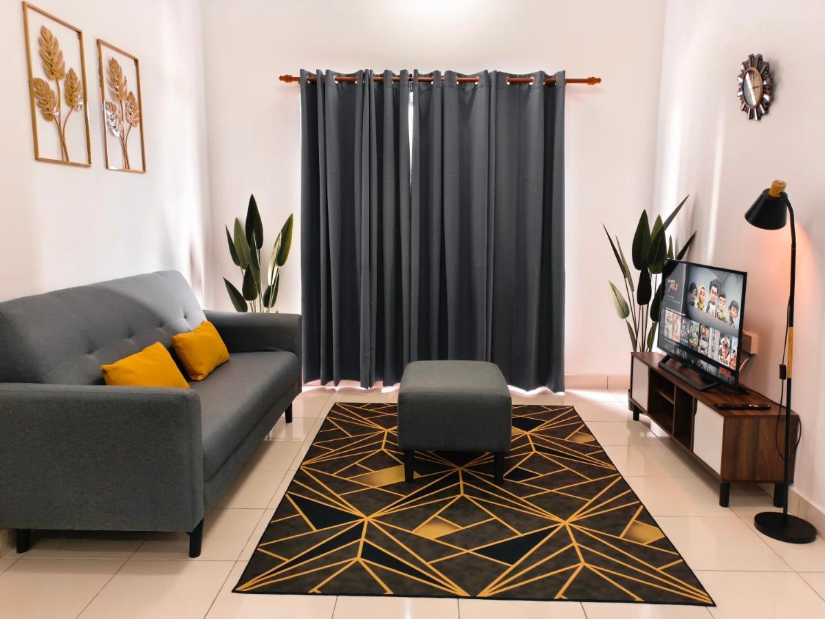 Klia Airport Homestay 10 Sepang Luaran gambar